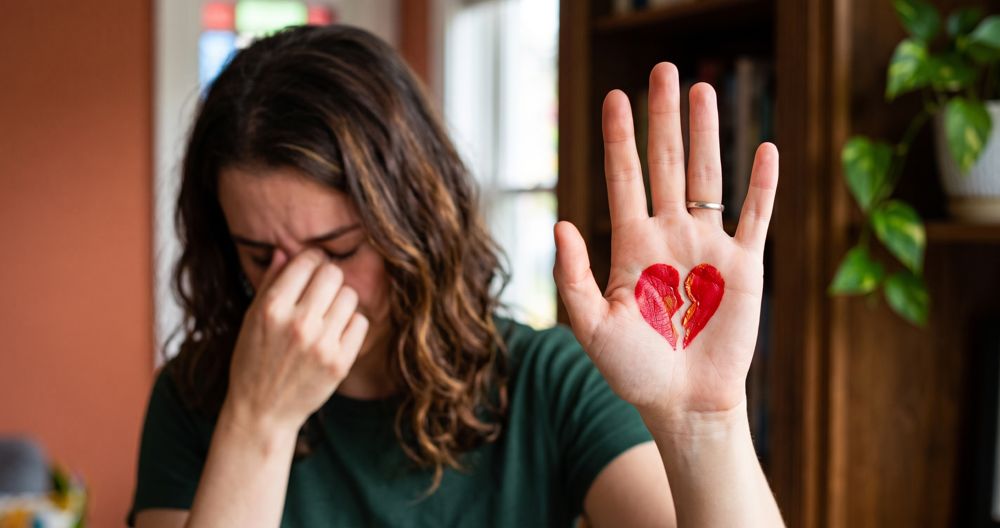 O Peso da Dependência Emocional: Por Que Cobramos Tanto de Quem Amamos